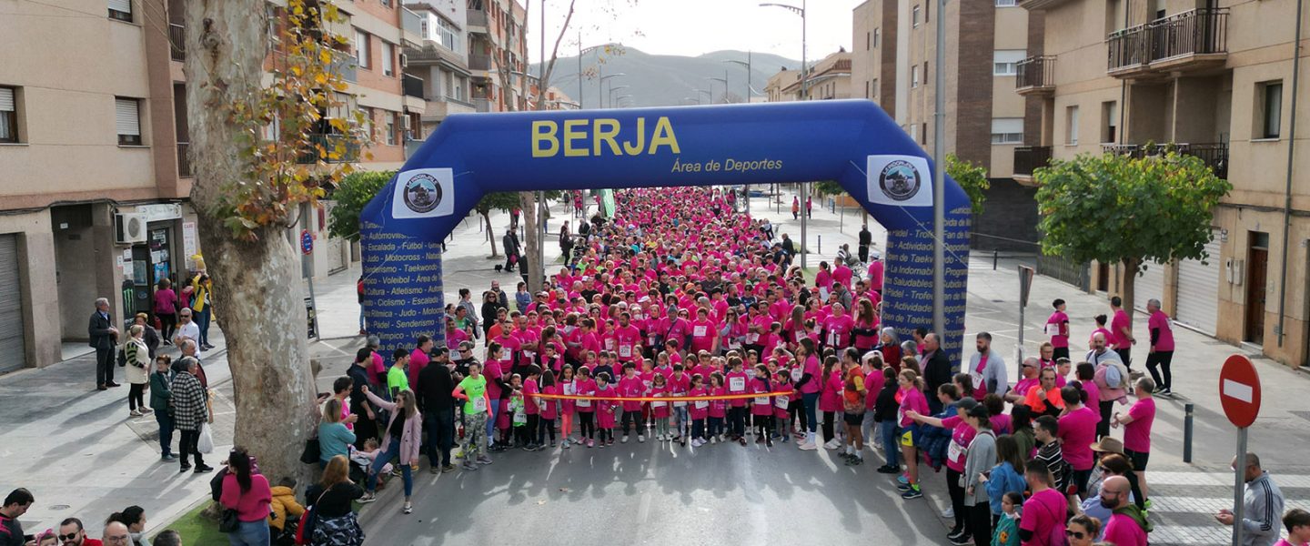 La carrera solidaria Fuentes de Vida de Berja recauda 6.000 euros para la lucha contra el cáncer